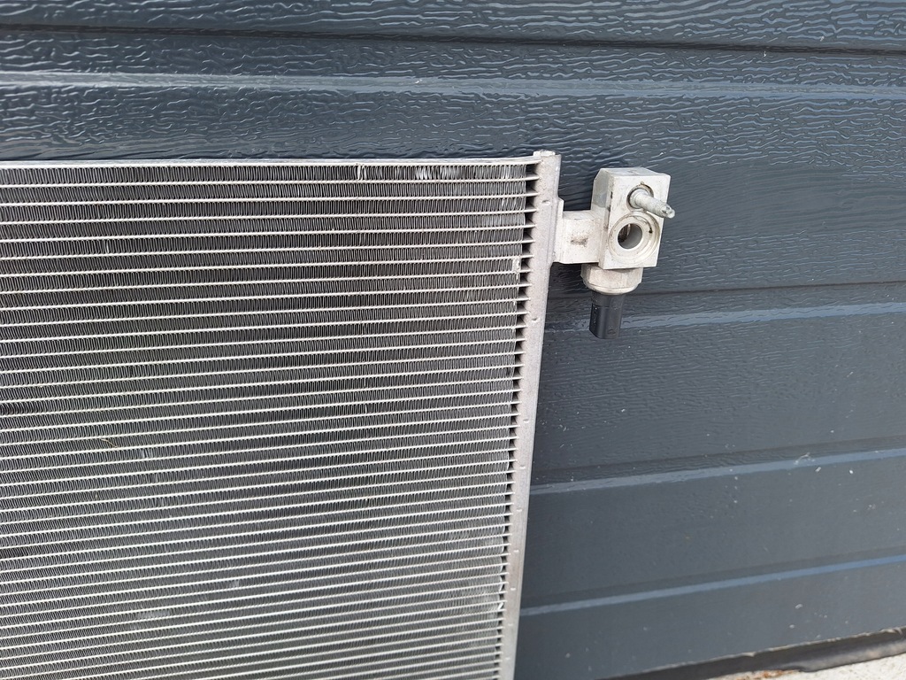 фото №8, Mercedes s w223 amg радиатор кондиционера