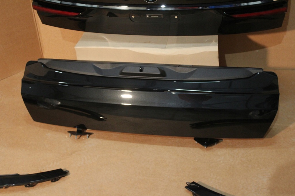 фото №7, Kompletny задняя цвет 475 крышка багажника лампы бампер bmw x7 g07 lci m-pakiet