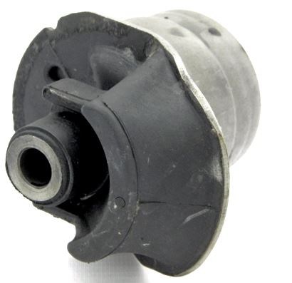 фото №8, Втулка балка задний toyota corolla verso 04-