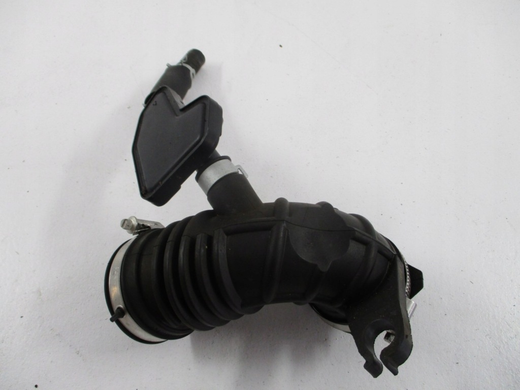 фото №1, Труба wąż впуск renault clio v hyb 165781543r