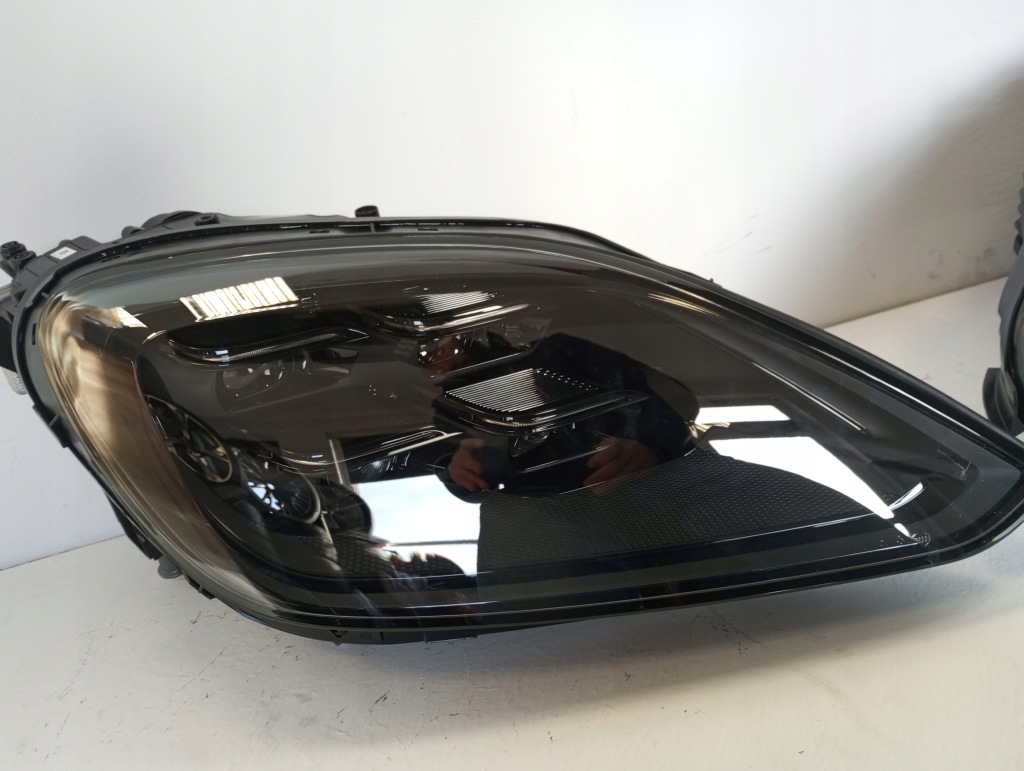 Фара фонари full led matrix cayenne 9y0 рестайлинг  9y0941060q 9y0941059q новая Киев