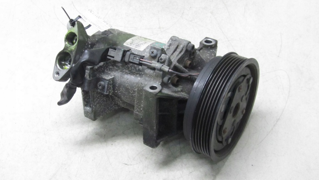 фото №1, Nissan pulsar 1.5 компрессор кондиционера 926003vc6b