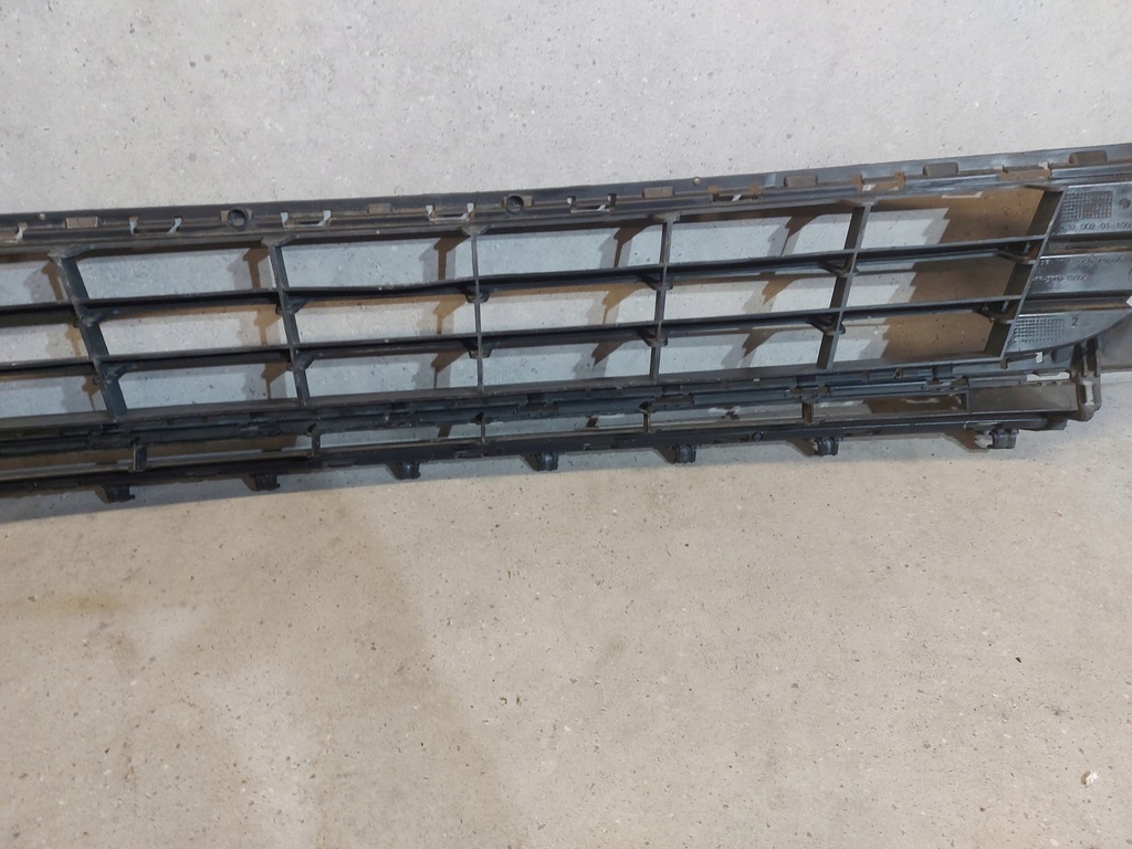 фото №7, Решётка средняя vw golf vii 5g0853677