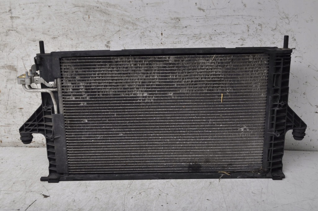 Volvo v40 2 радиатор воды 1 кондиционера 4n5h-19710-af 3m51-8005-db Киев