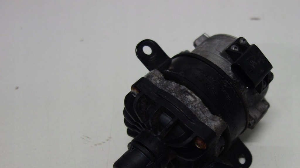 фото №5, Volvo дополнительная насос wody 31338399