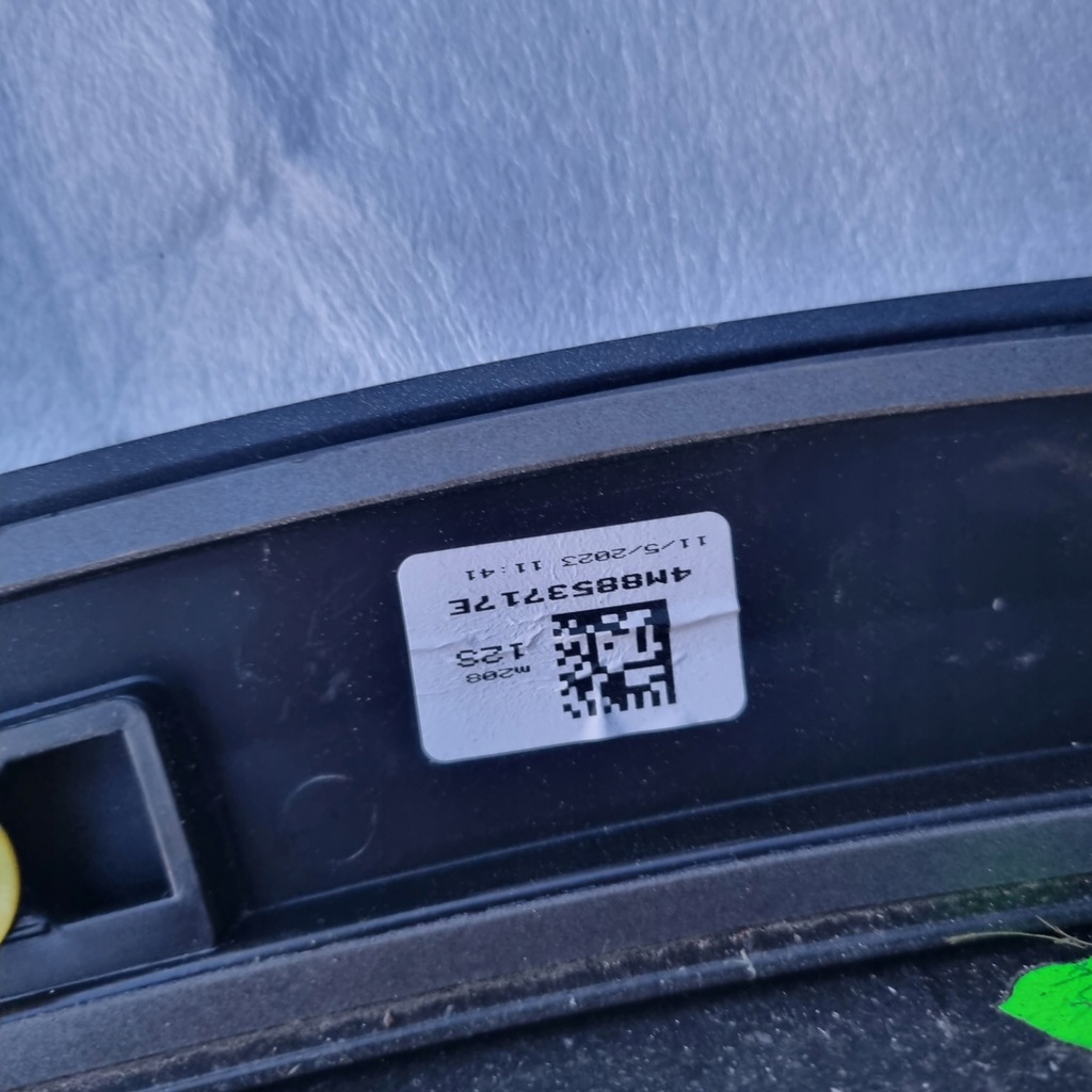 фото №11, Audi q8 sq8 4m8 молдинг накладка крыла левая перед