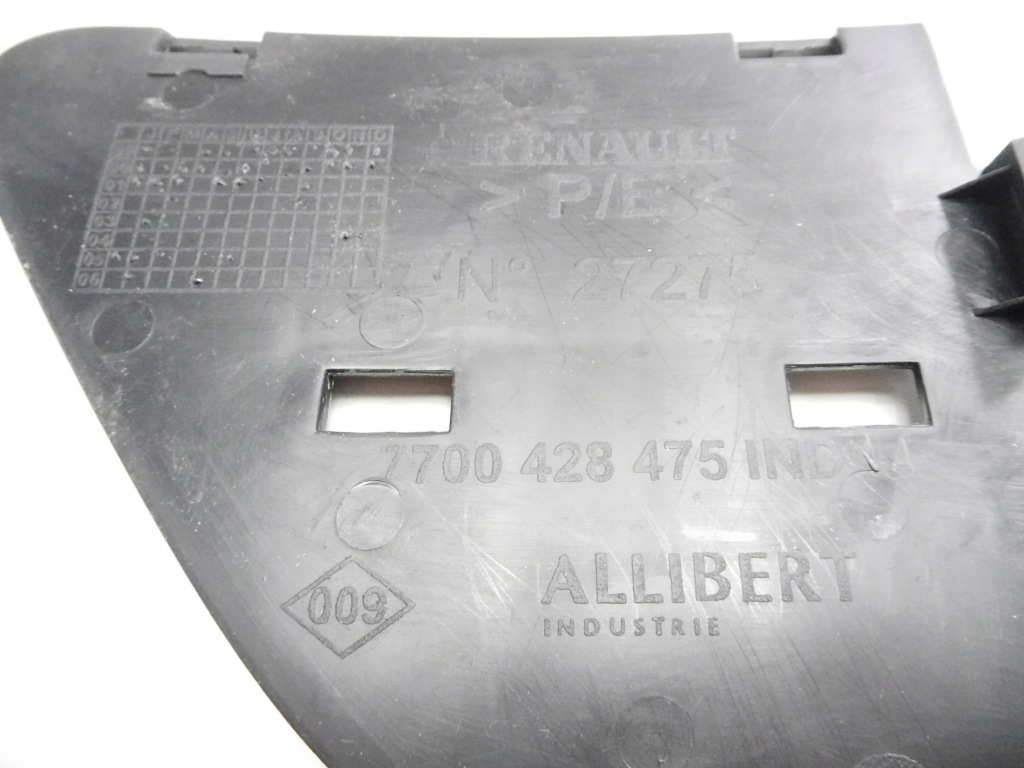 Заглушка решётки бампера l+p scenic i 7700428475 Цена