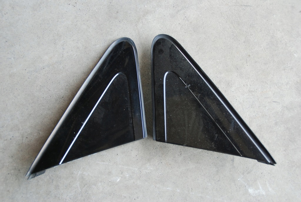 фото №1, Треугольник заглушка lexus rx330 rx400h rx350 rx