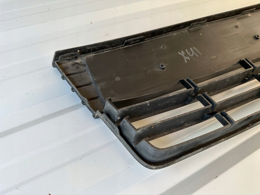 фото №9, Ford focus mk3 iii 3 10-14r решітка середня бампера перед передня