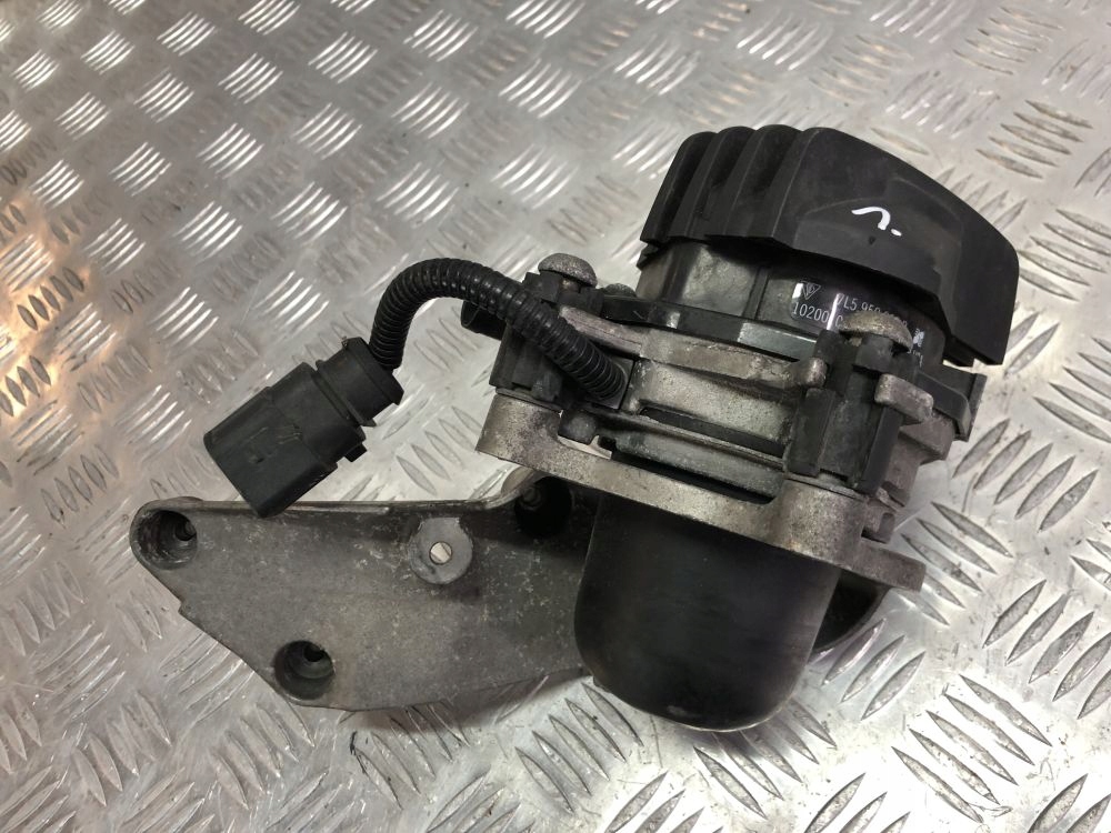 фото №1, Porsche cayenne 4.5 v8 насос повітря