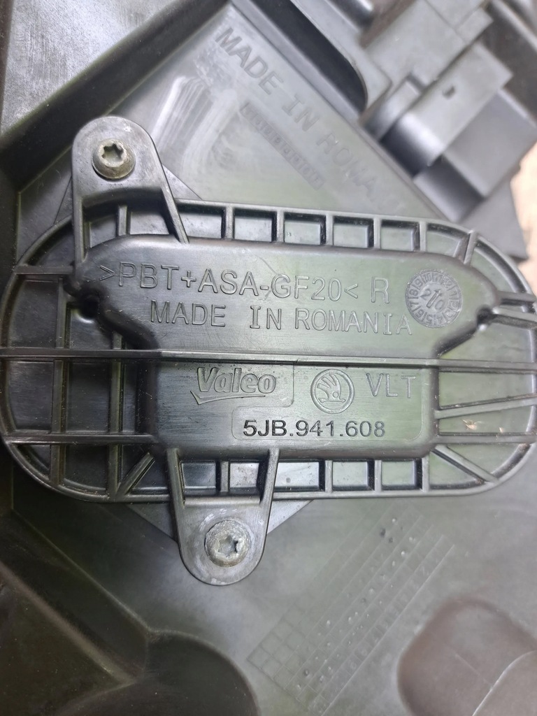 фото №10, Skoda scala фара правый full led