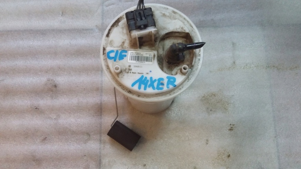 Купити Opel corsa e 2015-2019 rok 1.4 xer насос пального 13436579