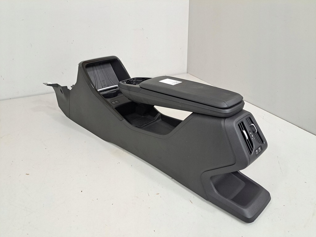 фото №12, Bmw 2 active tourer u06 2022 набор салона lhd