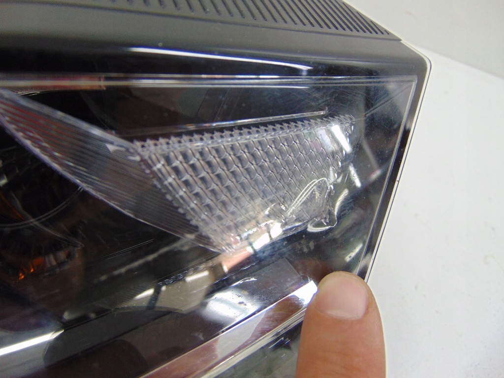 фото №10, Skoda octavia 4 iv лампа правая 5e4941016a