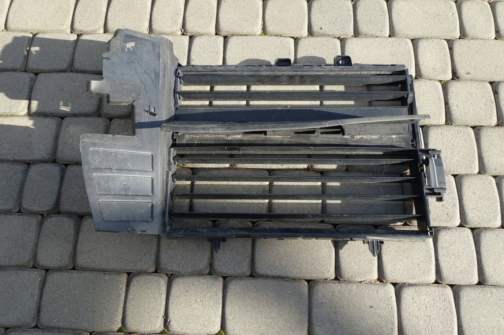 фото №1, Citroen peugeot захист шторка впуск повітря 113831600