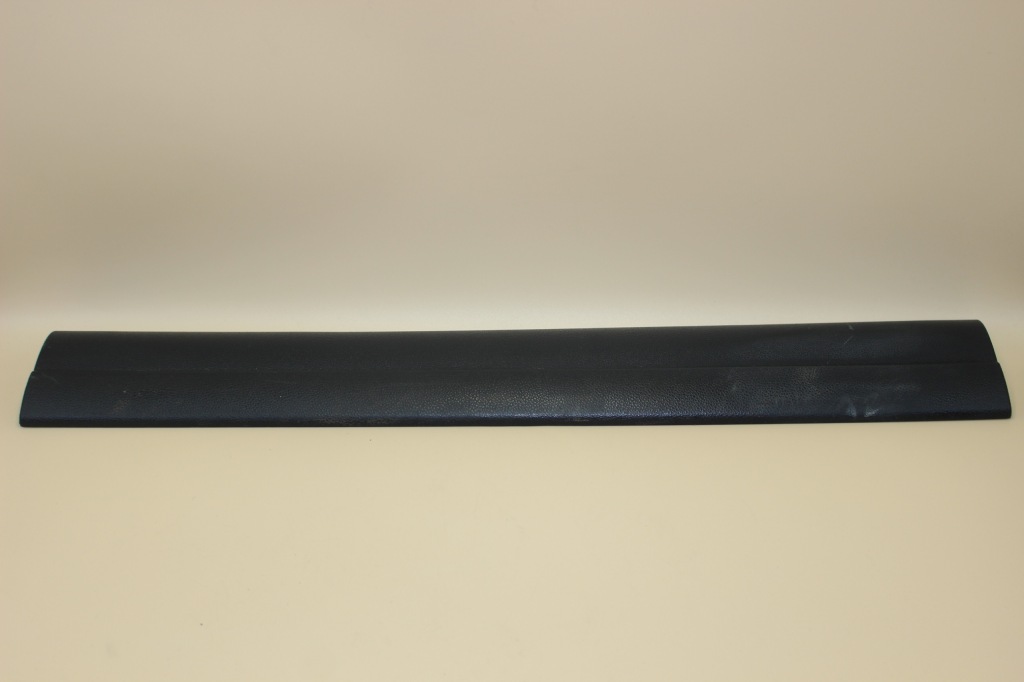 Купить Молдинг накладка порог правый  перед 7058149 bmw 3 e90 e91 09r