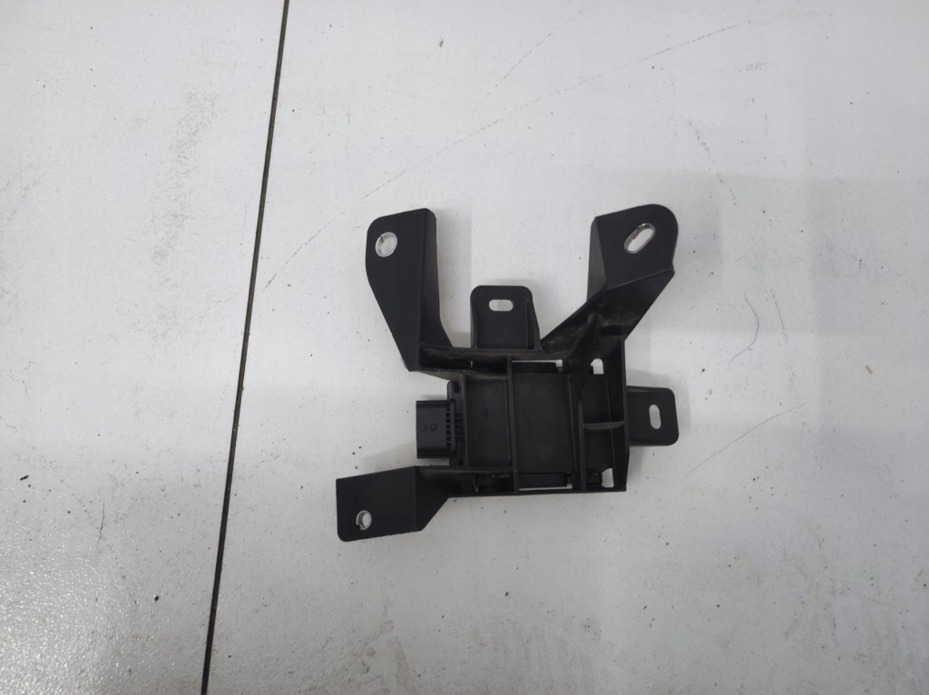 Радар приближения левый задний  renault clio 5 v рестайлинг Доставка