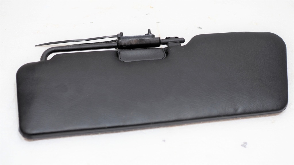 фото №1, Захист сонцезахисна козирок microcar m8 права