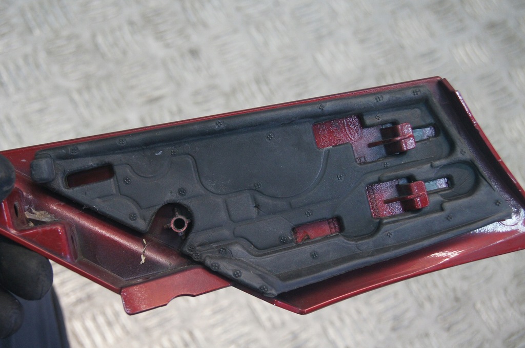 фото №3, Land rover discovery l550 молдинг крыла левая