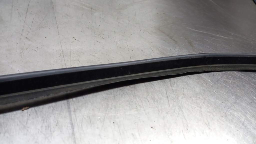 фото №9, Прокладка дверь левый задняя 31253173 volvo v70 iii xc70 ii