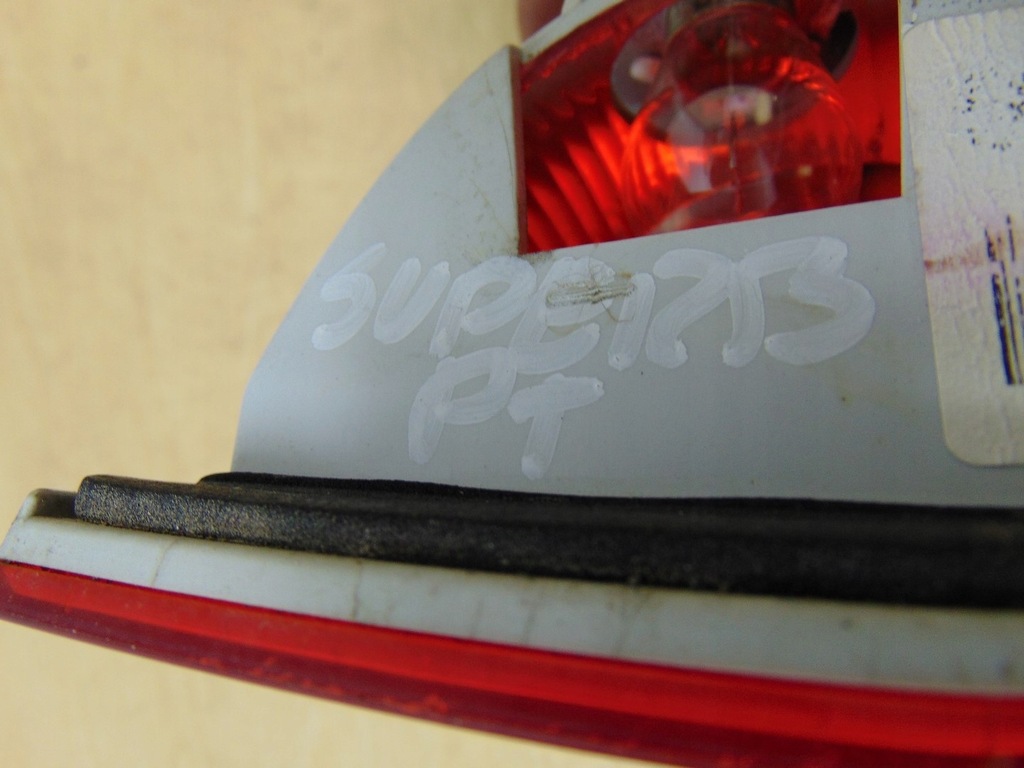 фото №13, Лампа права задня skoda superb ii sedan 3t5945094