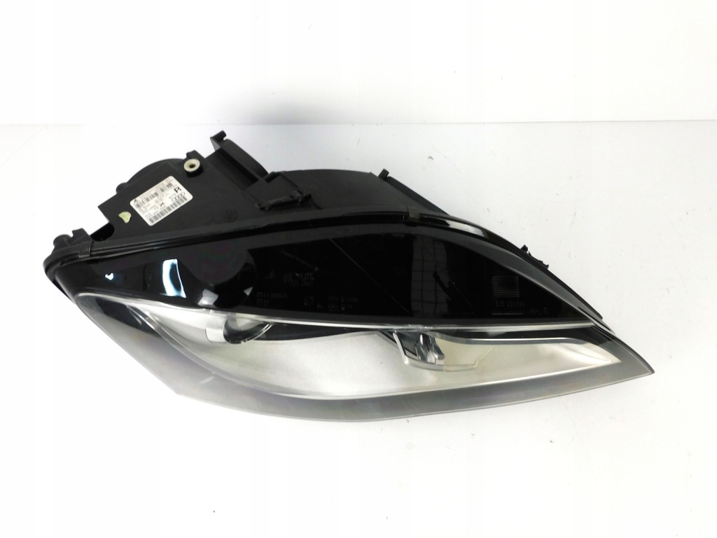 фото №5, Audi r8 420 лампа права ксенон led 420941004