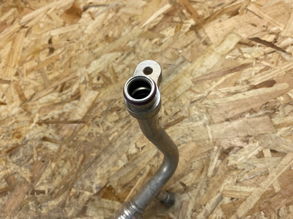 фото №8, Wąż шланг кондиціонера mercedes w176 a2468300902