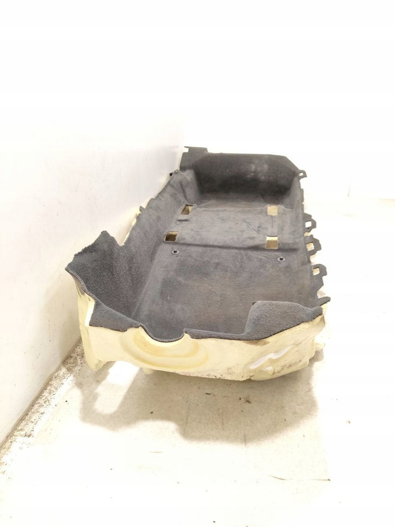 фото №7, Porsche taycan 9j1 2022 килимок внутрішній 9j1863101b