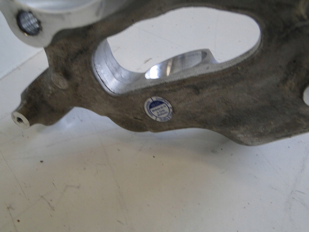 фото №10, Mercedes e w213 213 238 w238 cls 257 поворотний кулак передня ліва 4matic