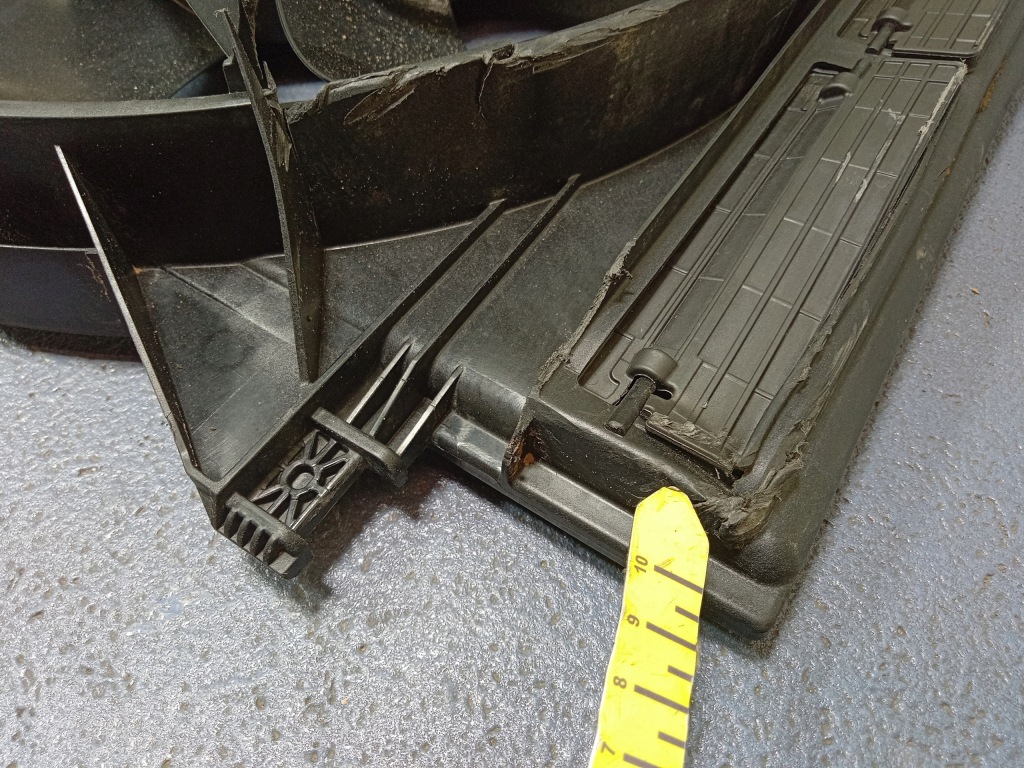 Q7 2 4m 3.0 tdi вентилятори радіатора 8w0959455aa в Україні