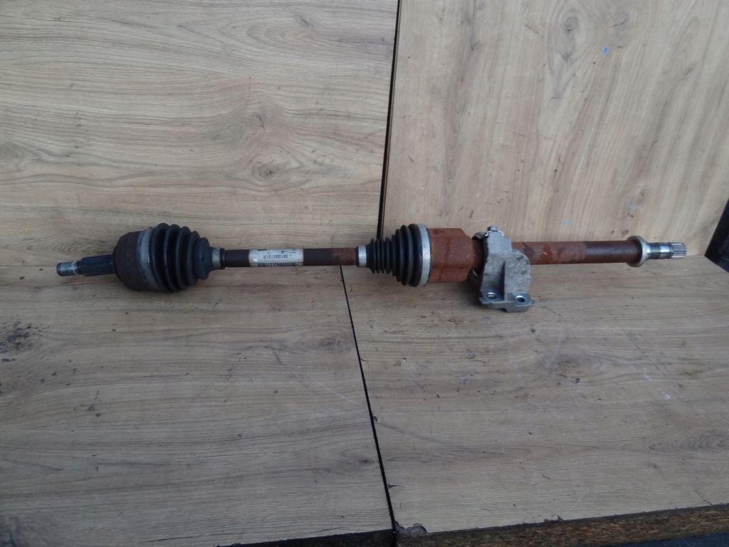 фото №1, Dacia dokker stepway 2018 1,5 dci привідний вал передня права 391004751r оригінал