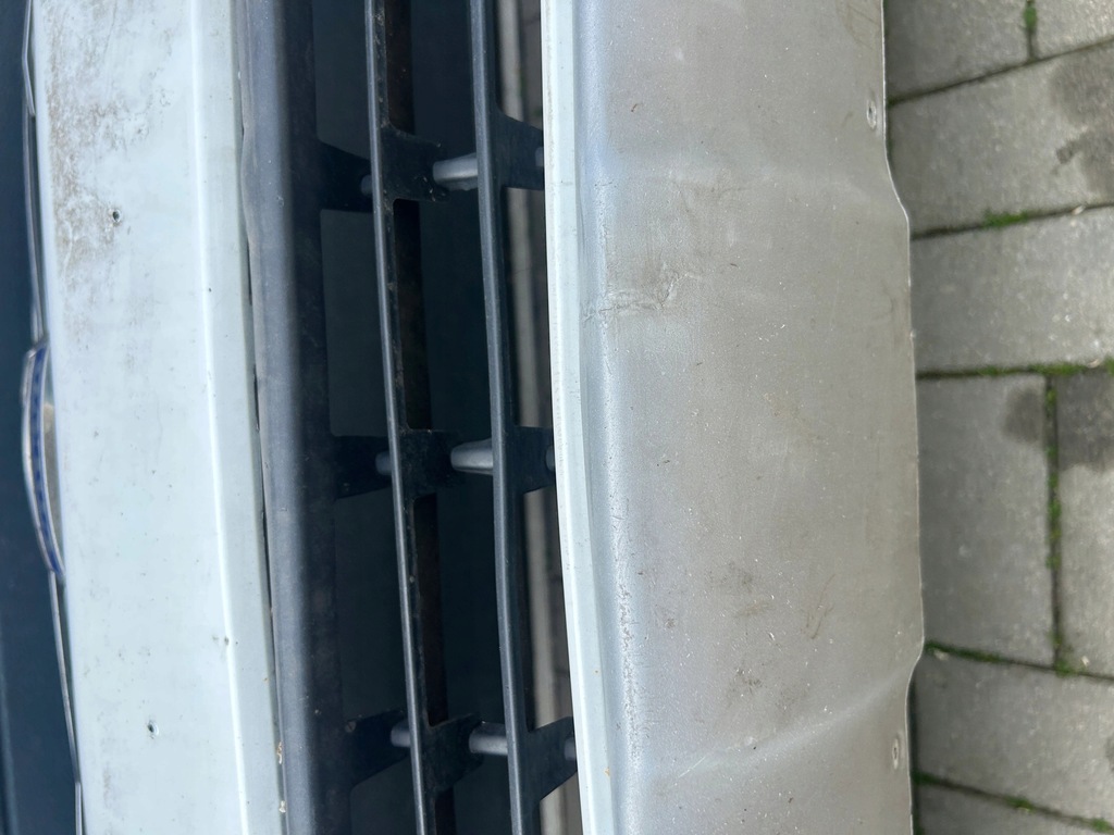 фото №10, Volvo xc-60 xc60 i lift 13-17 бампер перед радар 31333833 решітка радіатора