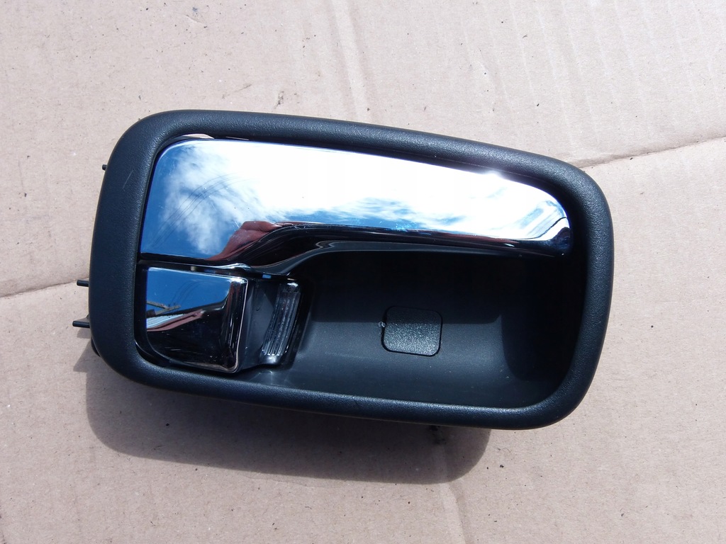 фото №1, Ручка правый задняя mitsubishi lancer vii