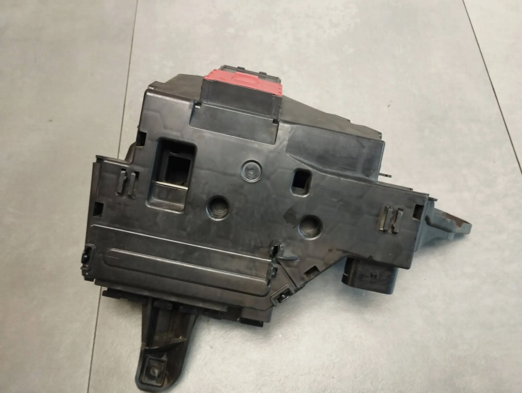 фото №1, Mercedes-benz glc x253 клема запобіжник a2535404501