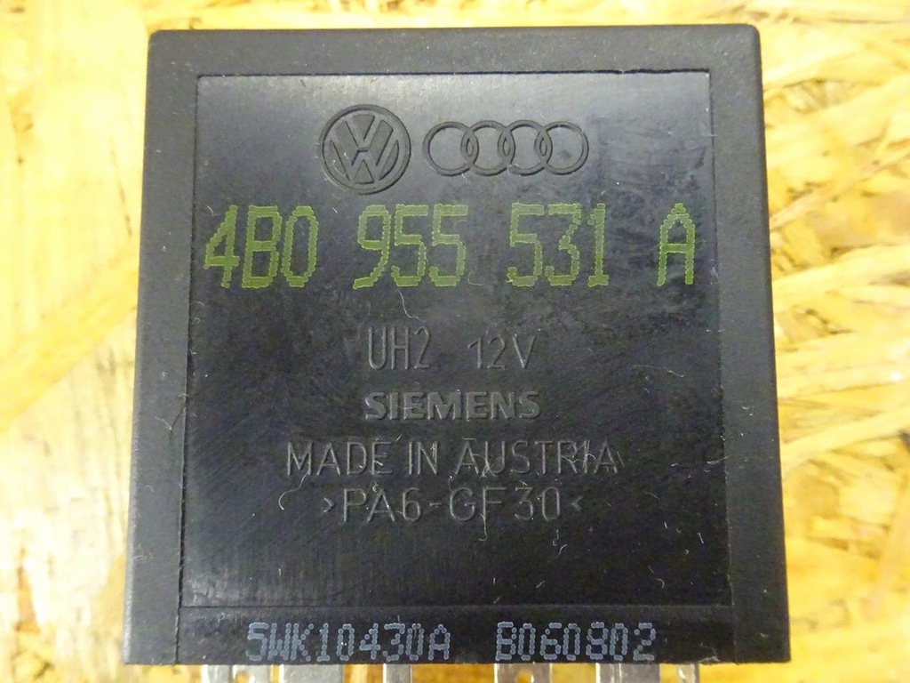 фото №10, Audi a3 s3 8l tt 8n golf iv реле дворник 377 4b0955531a