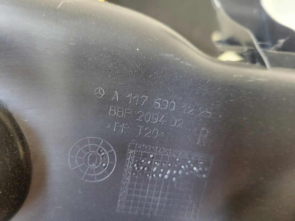 фото №10, Mercedes cla c117 w117 обшивка багажника левый обивка левый задняя