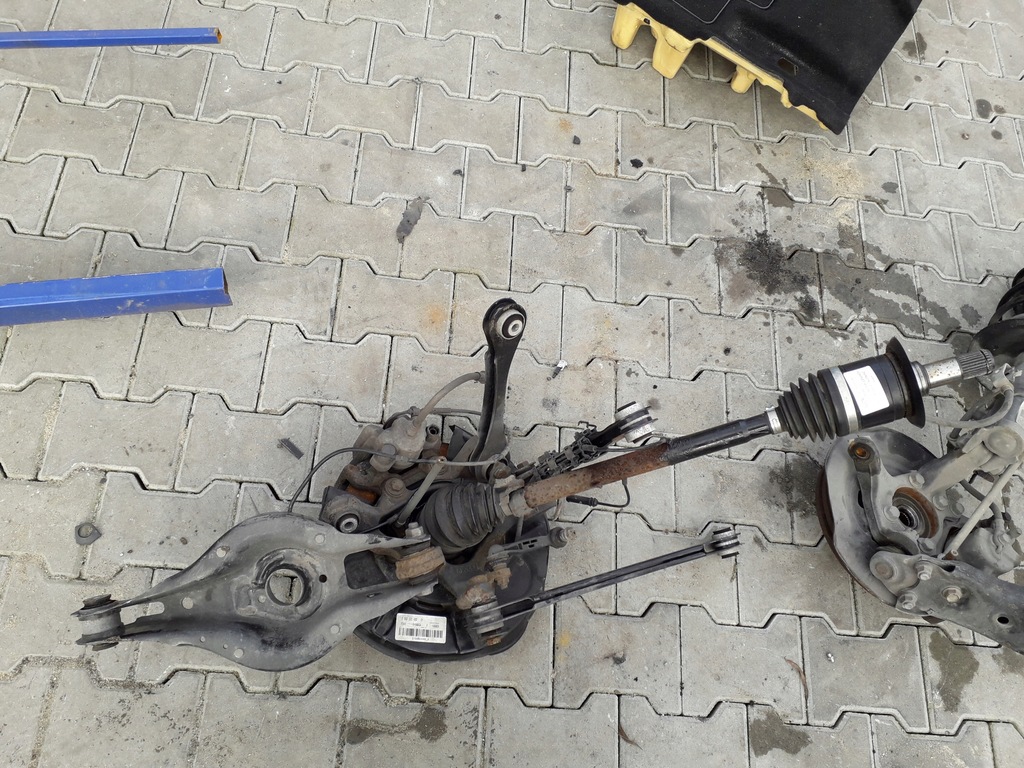 фото №1, Bmw 3gt f34 поворотный кулак рычаг приводной вал правый задняя