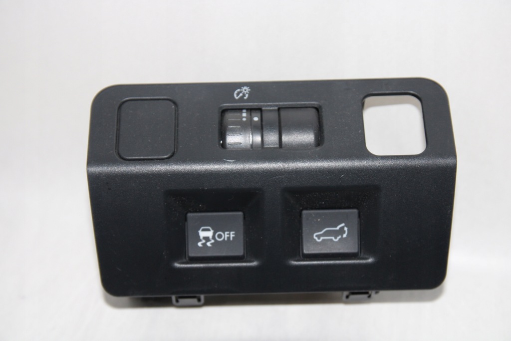 фото №1, Переключатель панель крышки subaru impreza iv forester