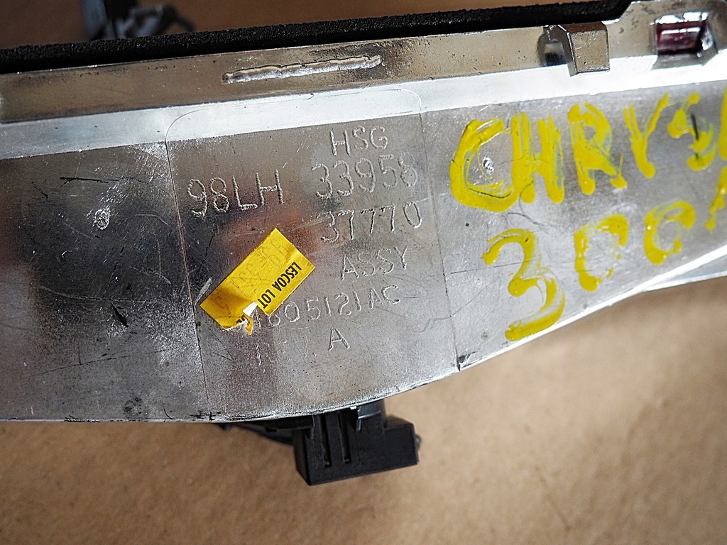 фото №8, Chrysler 300m світло стоп кришки 98lh33958