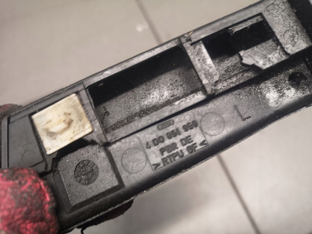 фото №7, Накладка крыла левый перед audi a8 d2 4d0854959