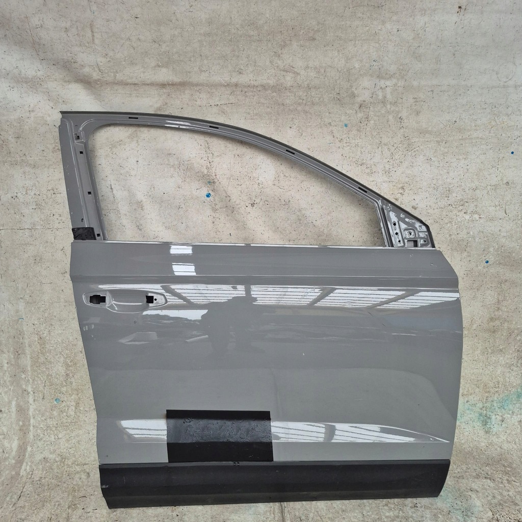 фото №1, Skoda karoq 17- двері праве перед передні