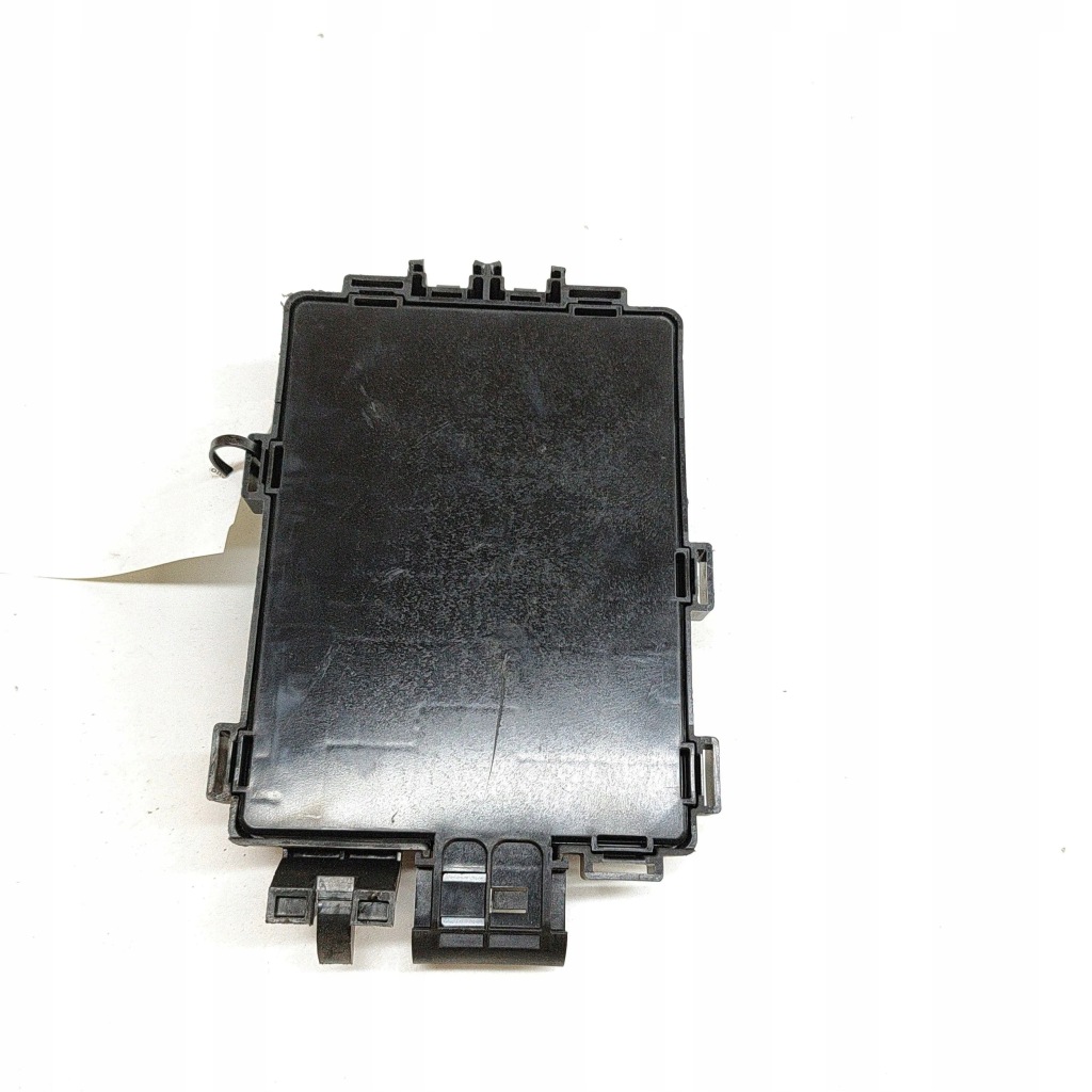 Tesla model x 2016 рамка / модуль предохранителей Оригинал