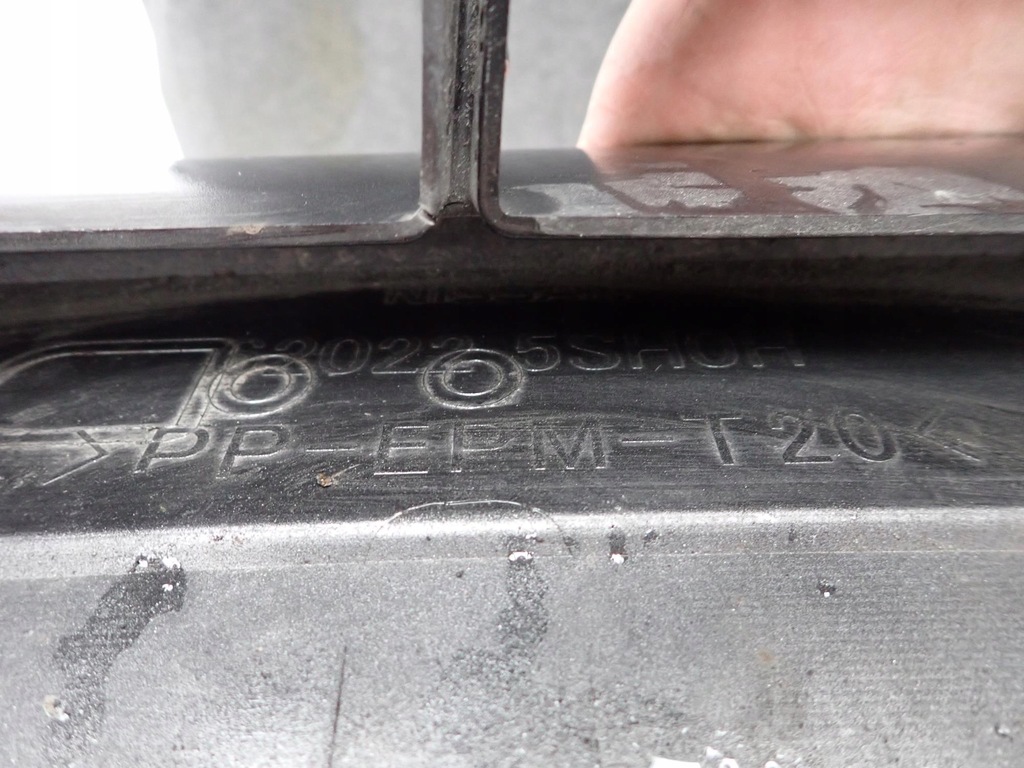 фото №13, Nissan leaf ii 2 17- бампер перед передний pdc