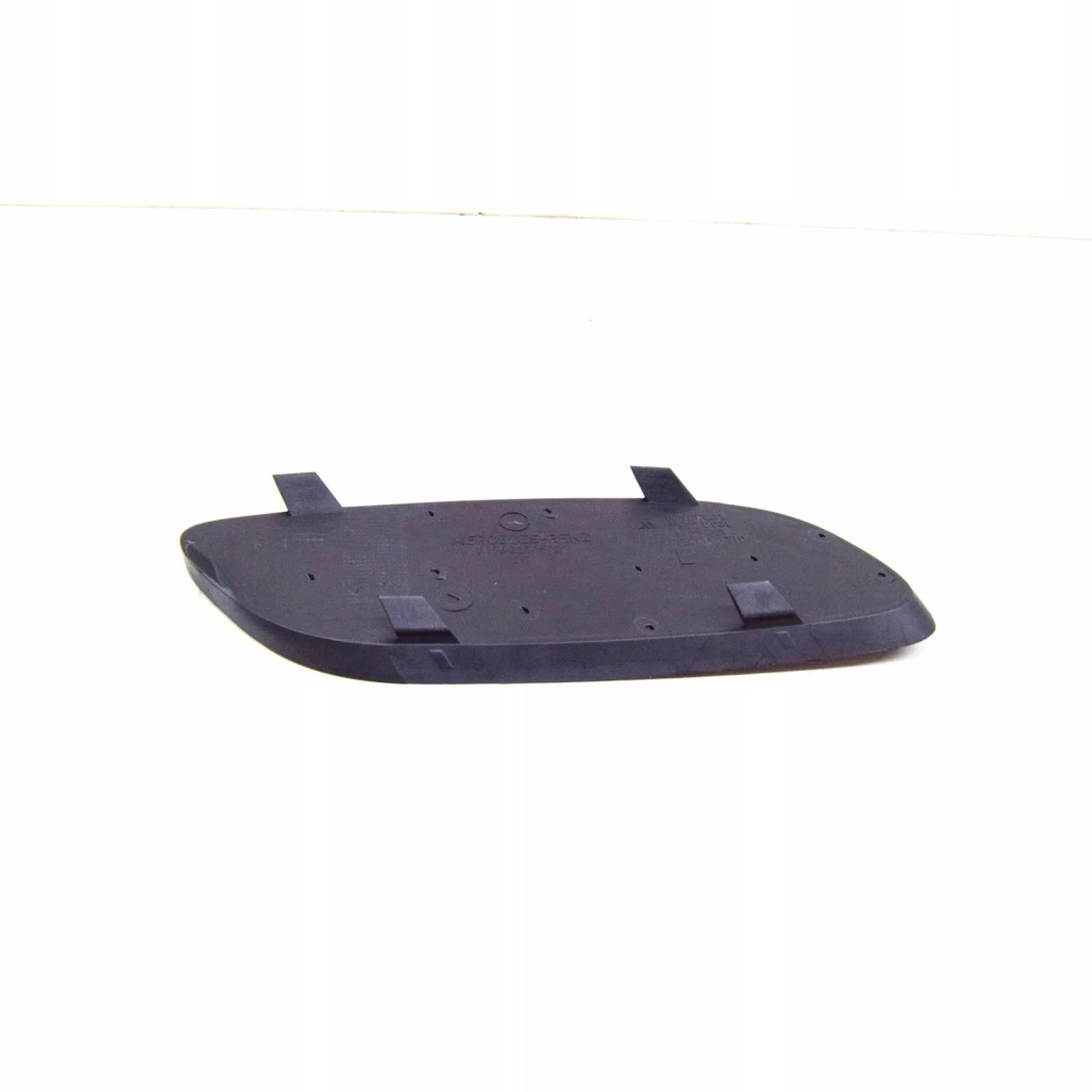 Mercedes-benz a w176 бампер передній лівий захист  решітка a1768853522 oem Ціна