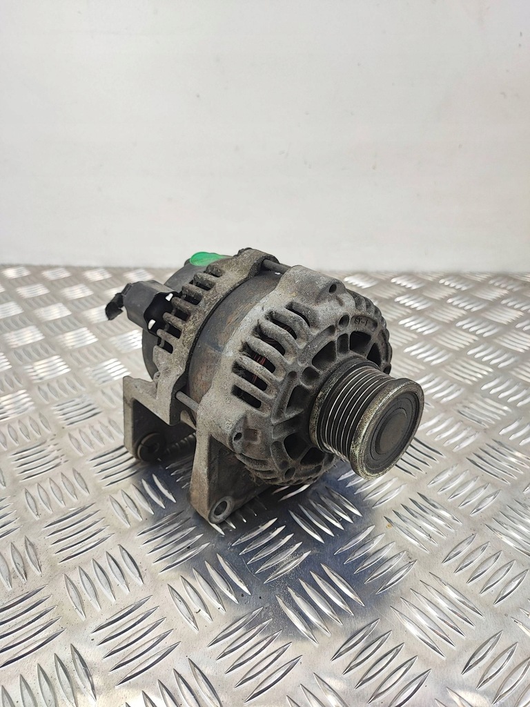 фото №3, Opel insignia a 2010 генератор