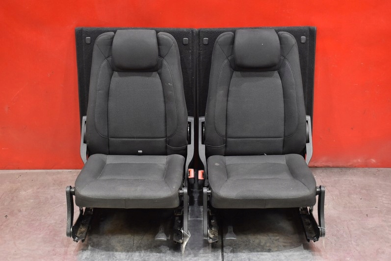 фото №1, Сиденье сиденья пассажира задняя задние iii ряд opel zafira b 05-10