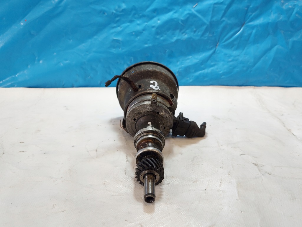 Купить Аппарат зажигание ford sierra 1.8 b 0237520009a