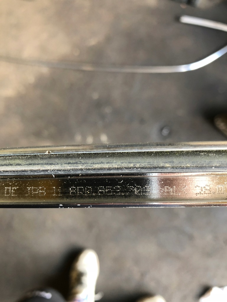 фото №5, Молдинг кузовная левая q5 8r 8r0853703al