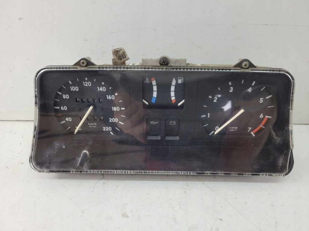 фото №1, Opel kadett 1.6 8v счетчик приборы