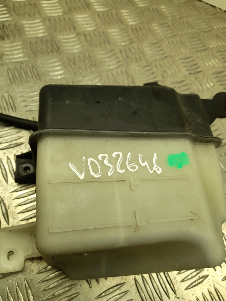 фото №4, Бачок расширительный жидкость охлаждающий hyundai ix55 2011 254303j000